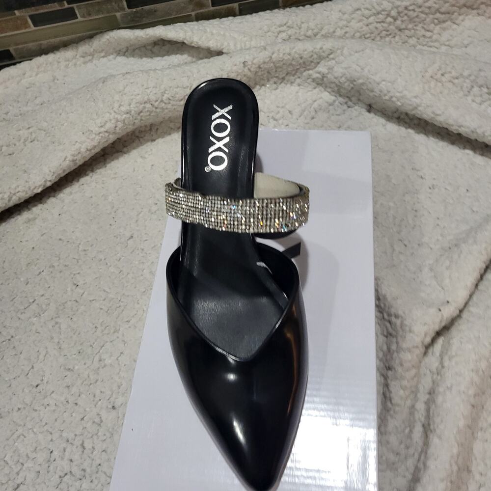 NIB XOXO Women's Kelly Pump Sandals Black   size 7.5
